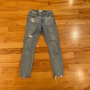 FRAME DENIM light wash, raw hem jeans size 26!